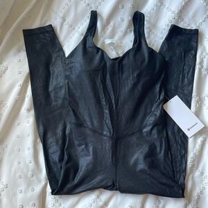 NWOT Lululemon Align Rib Bodysuit 25” *Shine